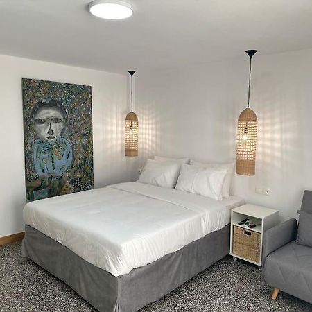Mk City Apartment Near Dowtown Iraklion Buitenkant foto